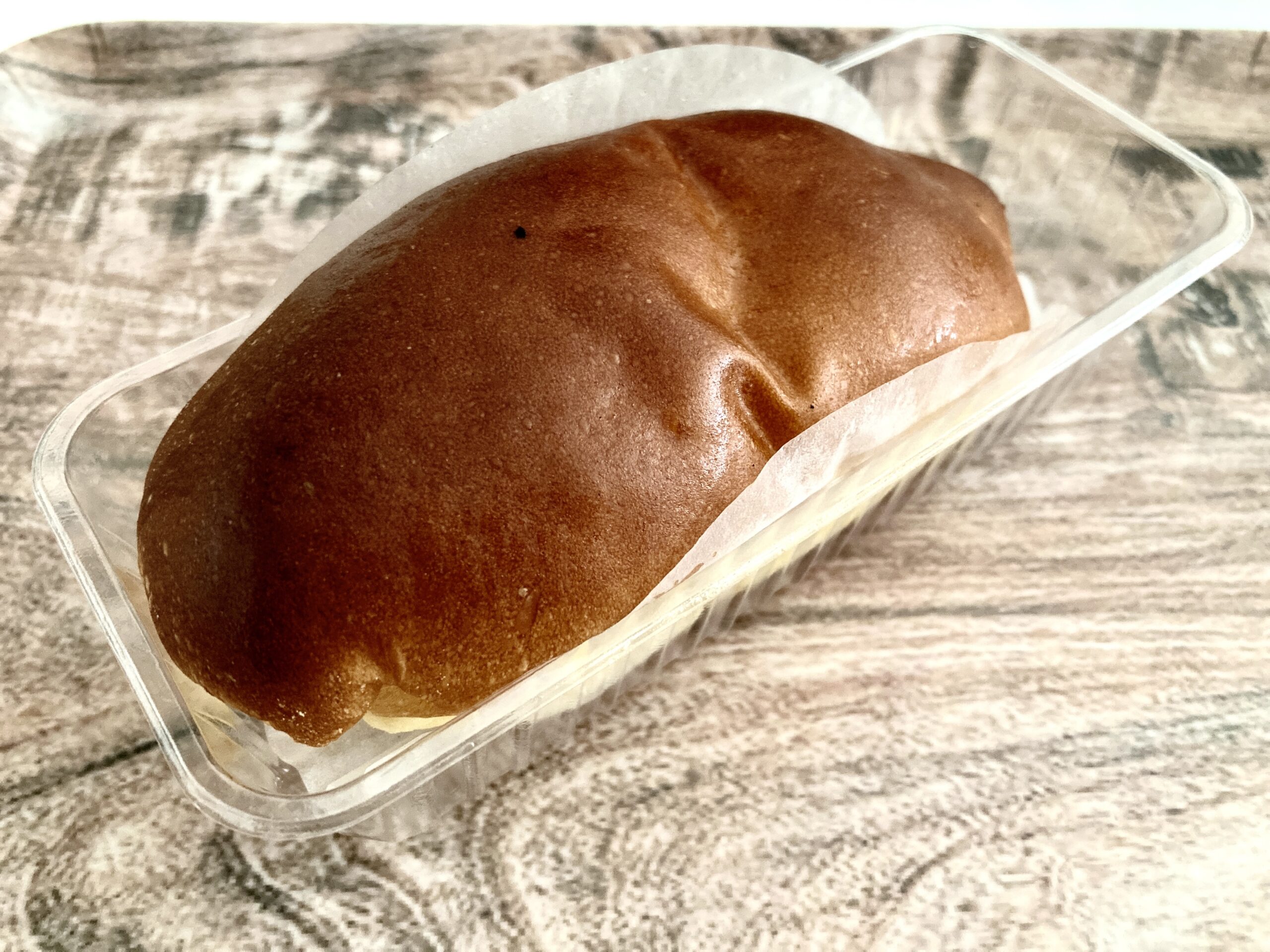 志津屋のクリームパン